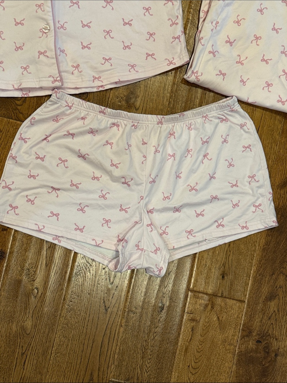 3 pc. Laura Ashley pajama set - Picture 3 of 8
